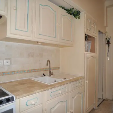 Cannes, Croisette, Palais Miramar *