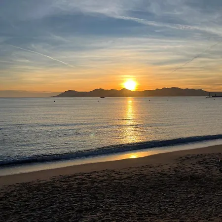 Cannes, Croisette, Palais Miramar