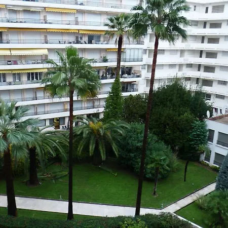 Cannes, Croisette, Palais Miramar * 칸느