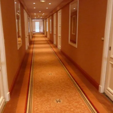 Cannes, Croisette, Palais Miramar Cannes