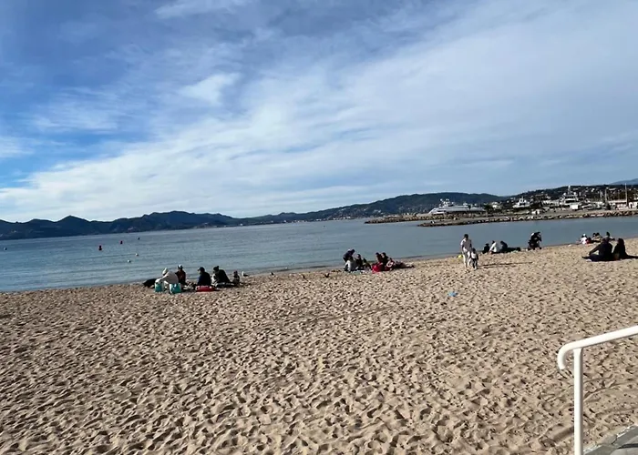 Cannes, Croisette, Palais Miramar Cannes