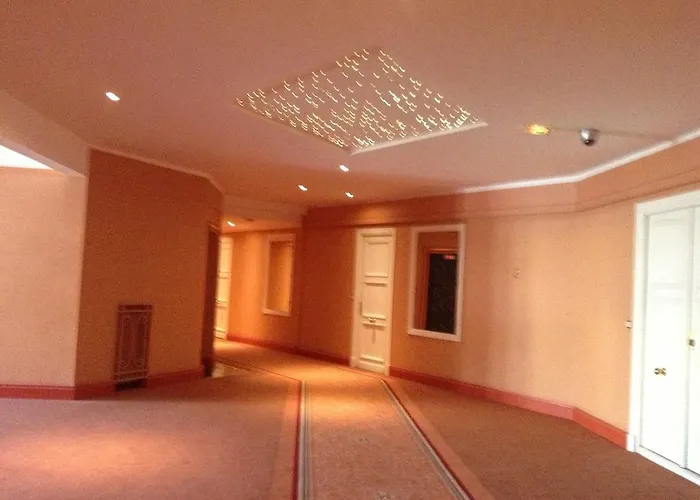 Апартаменты Cannes, Croisette, Palais Miramar *